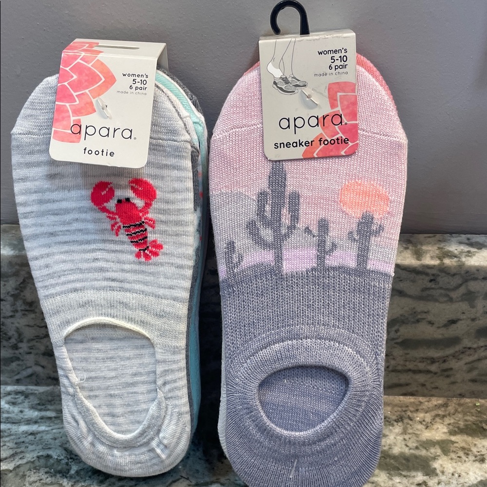Women's Sneaker Footie Socks - Pink and Gray